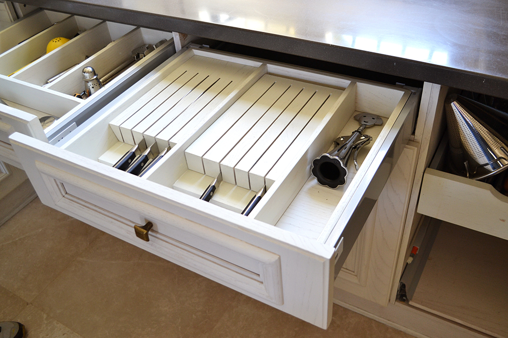 classic white kitchen knives drawer
