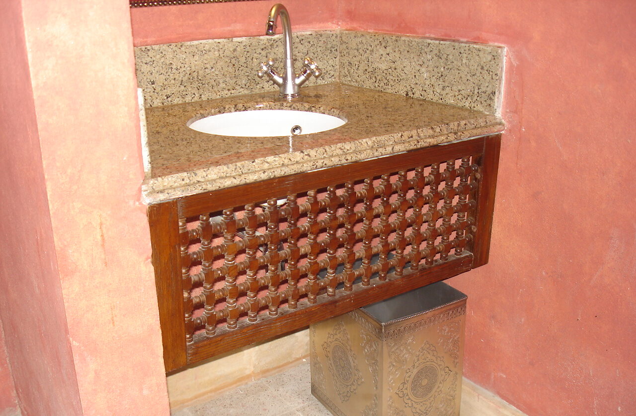 Casbah restaurant restroom unit islamic partition