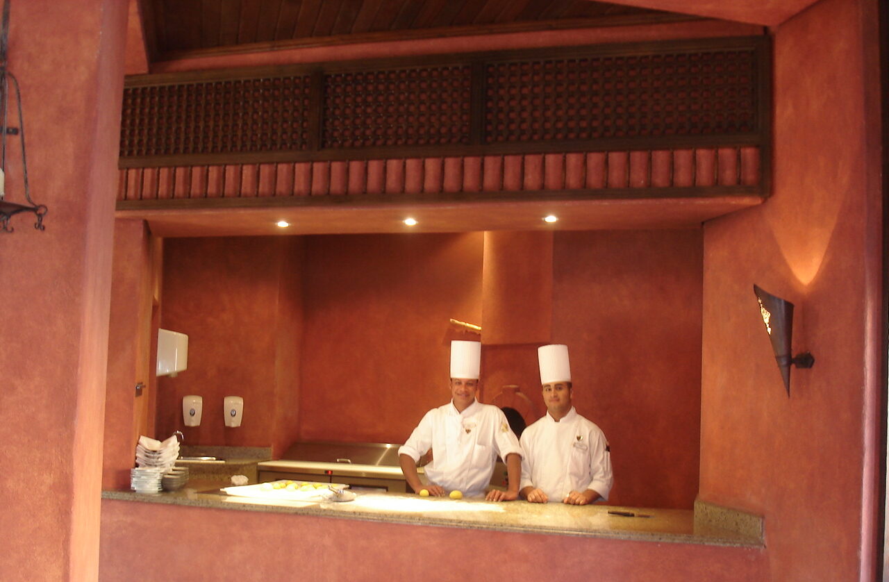 Wooden partition islamic cladding casbah restaurant port Ghalib