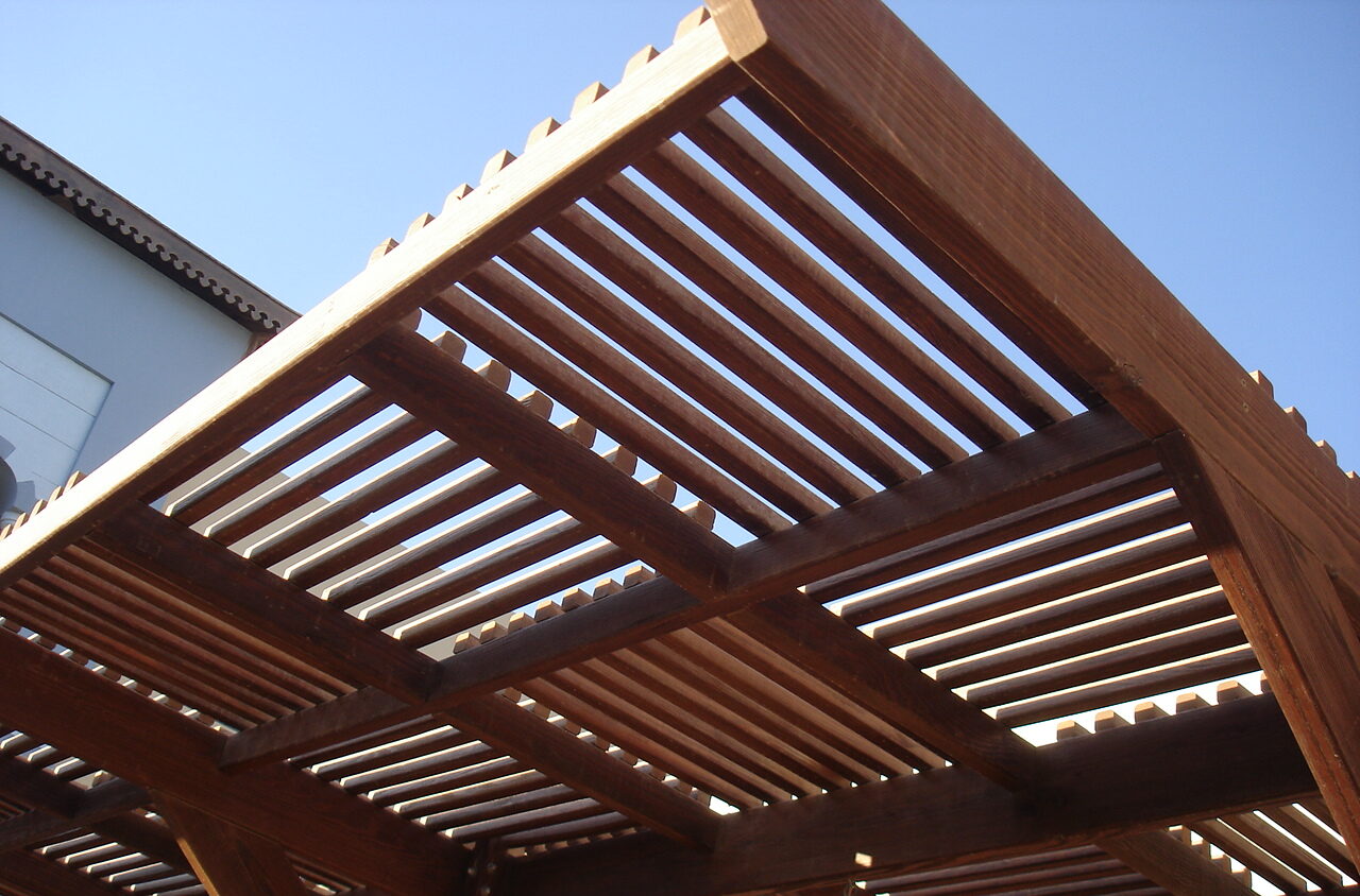 Casbah restaurant wooden pergola