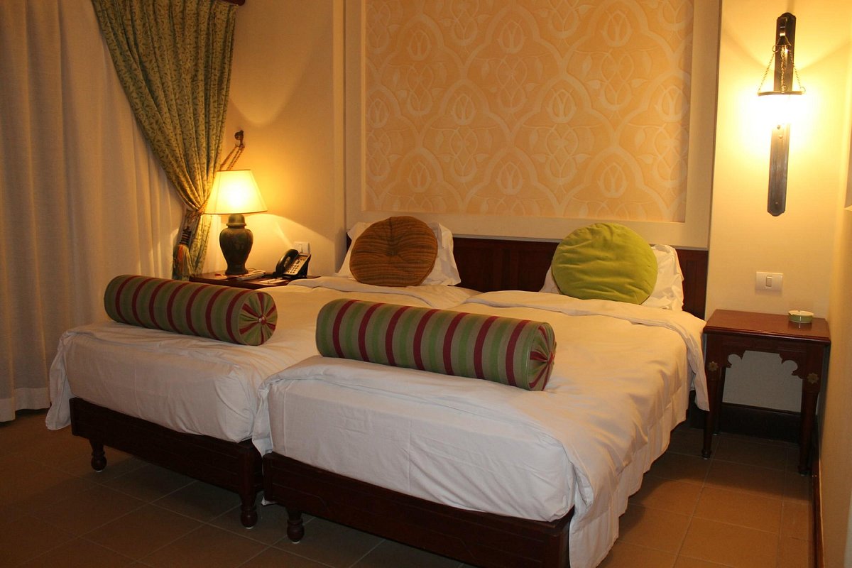 Marina residence port Ghalib hotel room furniture