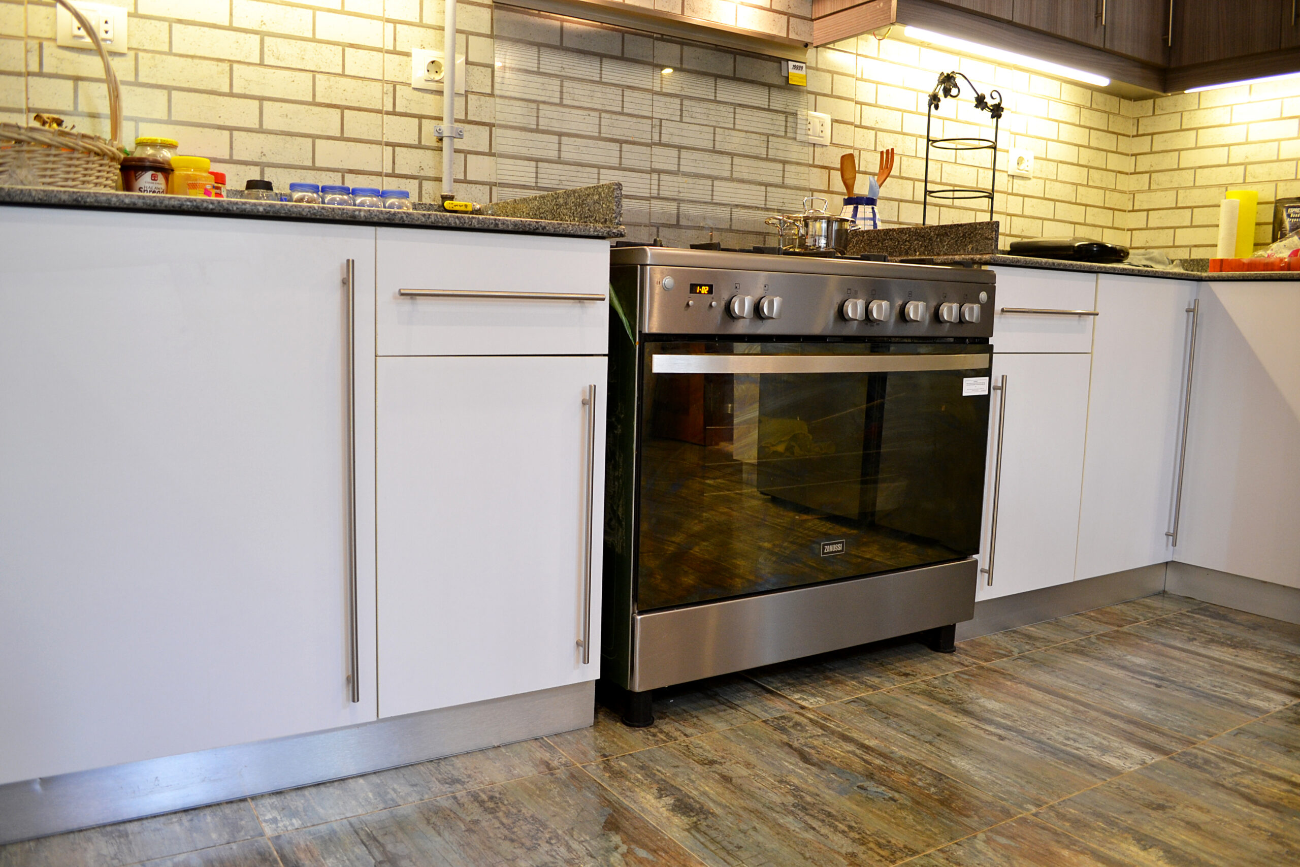 HPL wood modern kitchen design