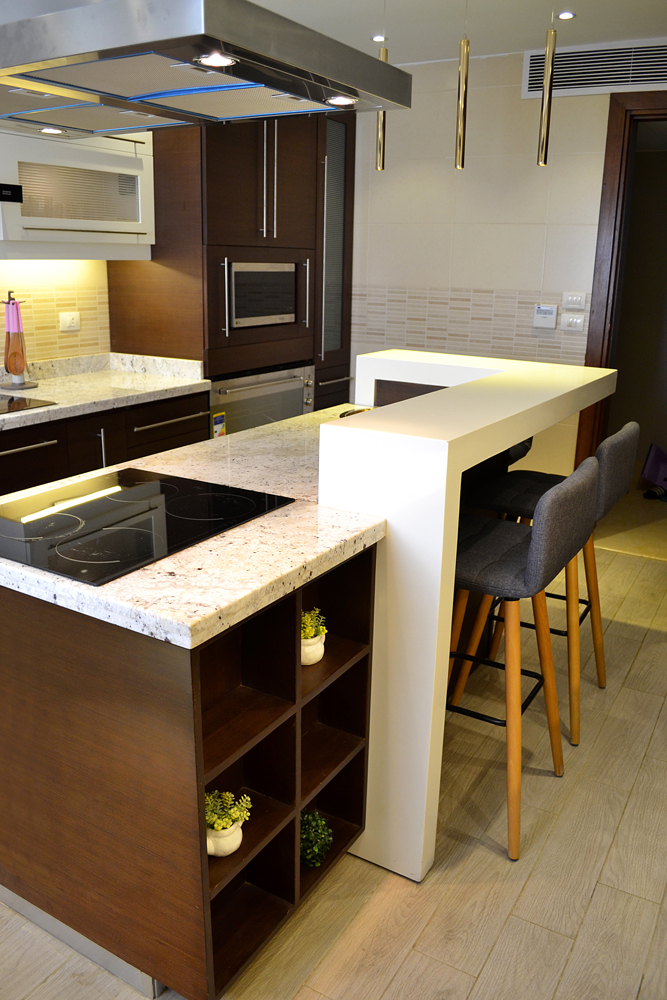 5 Benefits of having a Kitchen Island - La Stanza